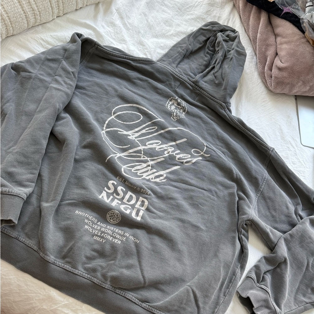 Darc sport wolves sweatshirt size XL
